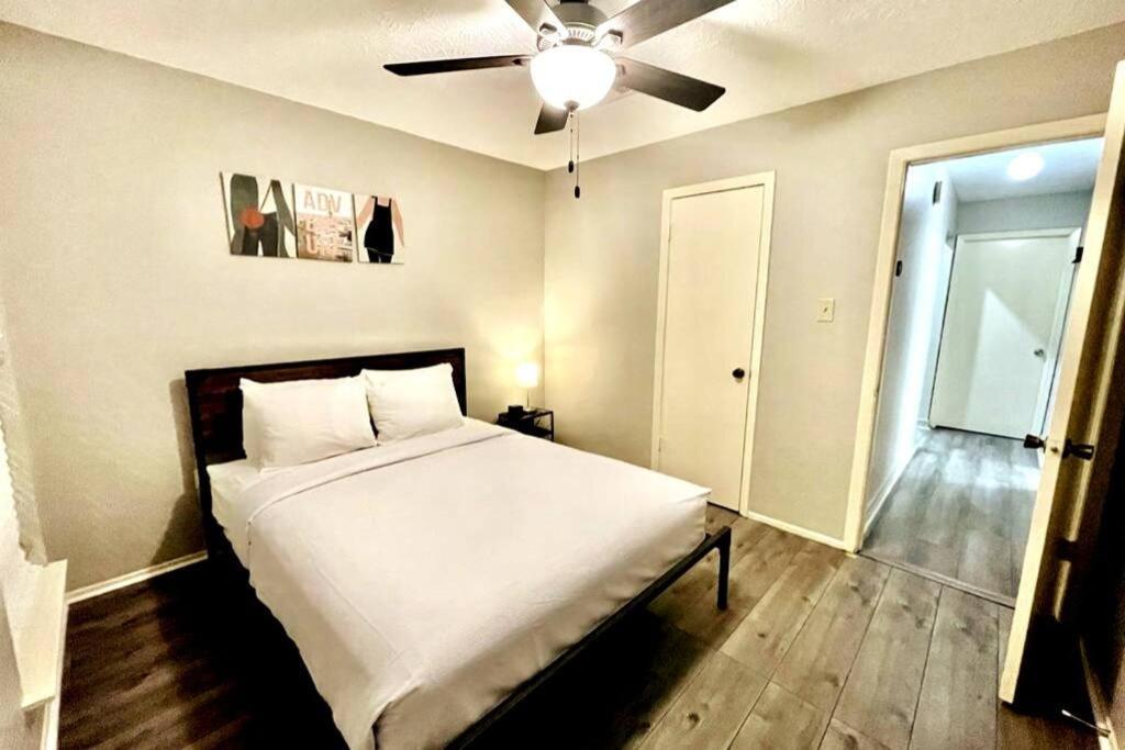 3 Bedroom Entire Home - Centrally Located In Katy, Texas Exteriör bild